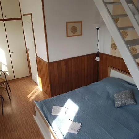 Anna Vendeghaz Bed and Breakfast