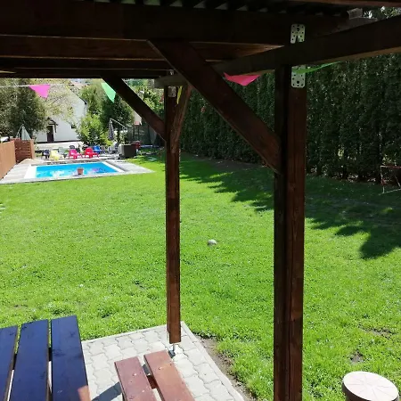 Anna Vendeghaz Bed and Breakfast